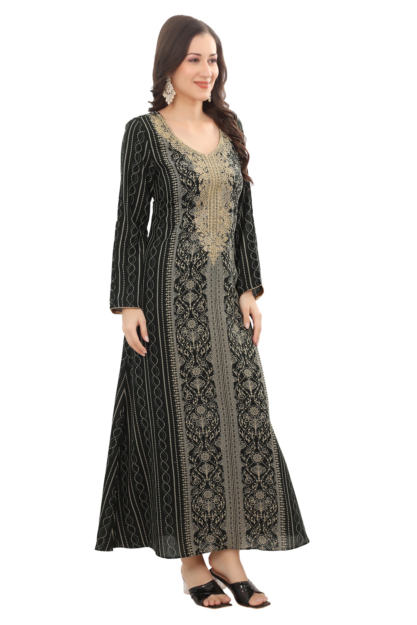 Stylish Bottle Green Embroidered Kaftan – Lightweight Alpine Fabric Party Wear