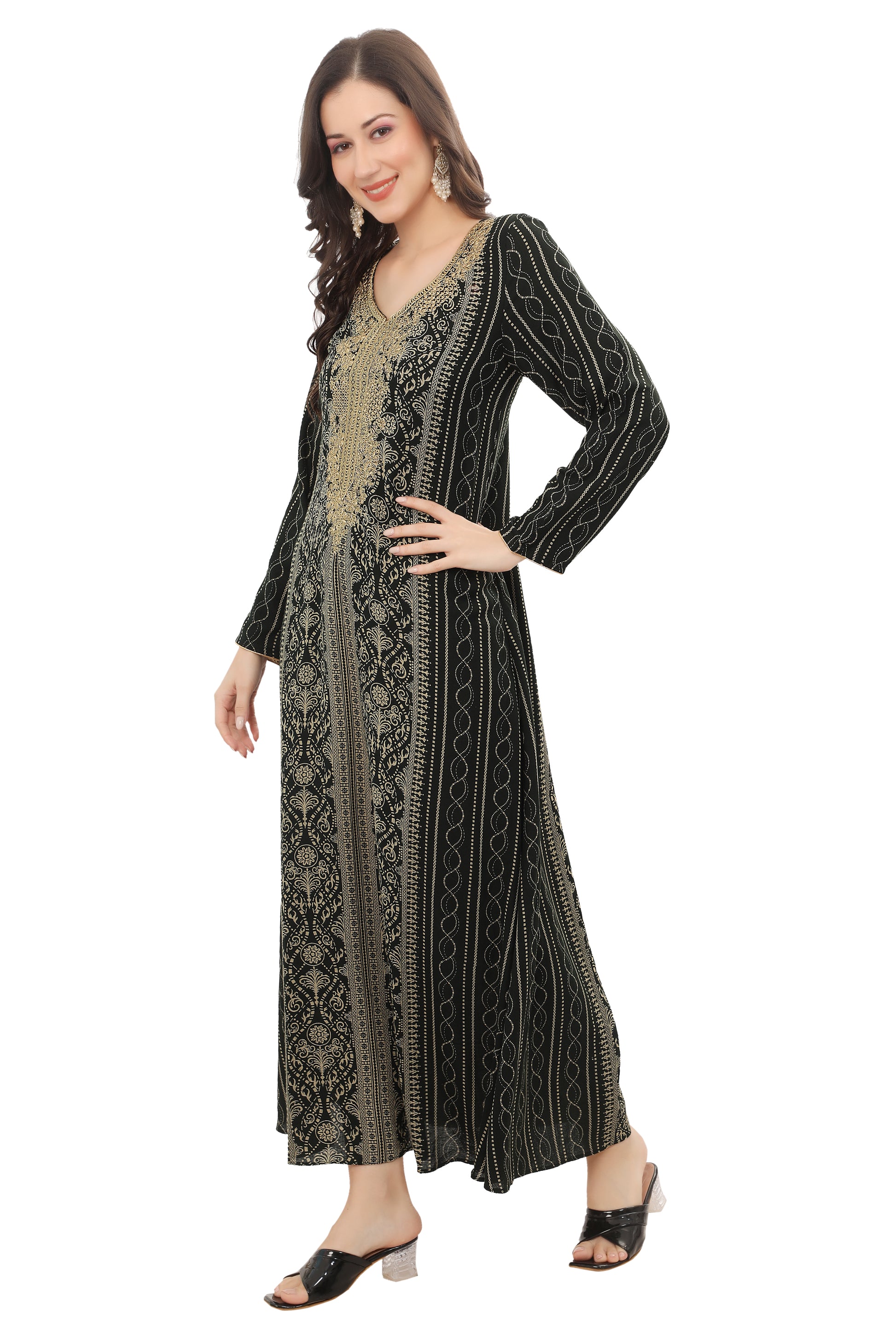 Bottle Green Alpine Fabric Kaftan with Embroidery – Comfortable and Elegant Ethnic Outfit