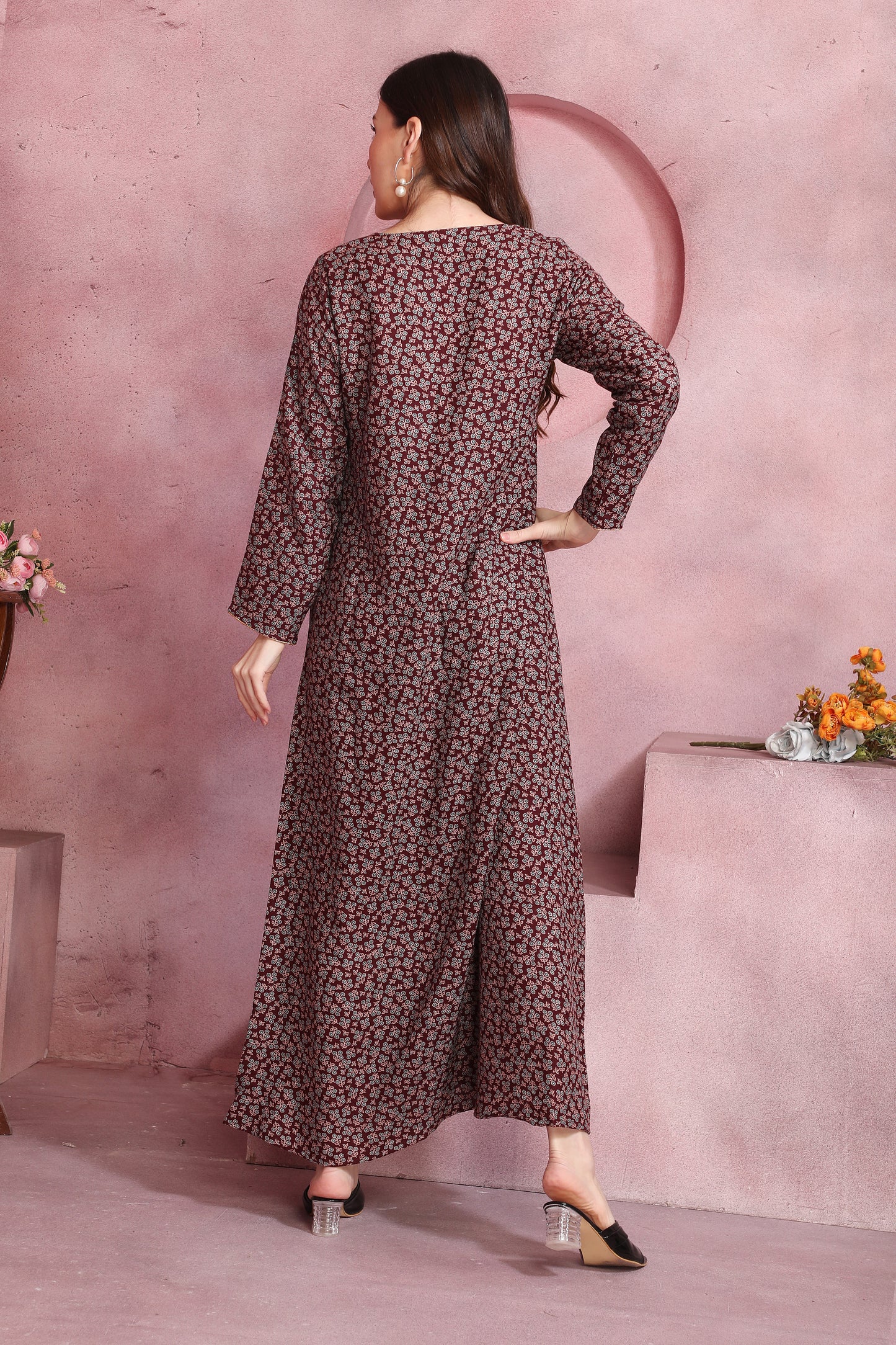 Burgundy Alpine Fabric Kaftan with Embroidered Neckline and Floral Design – Comfortable Ethnic Wear